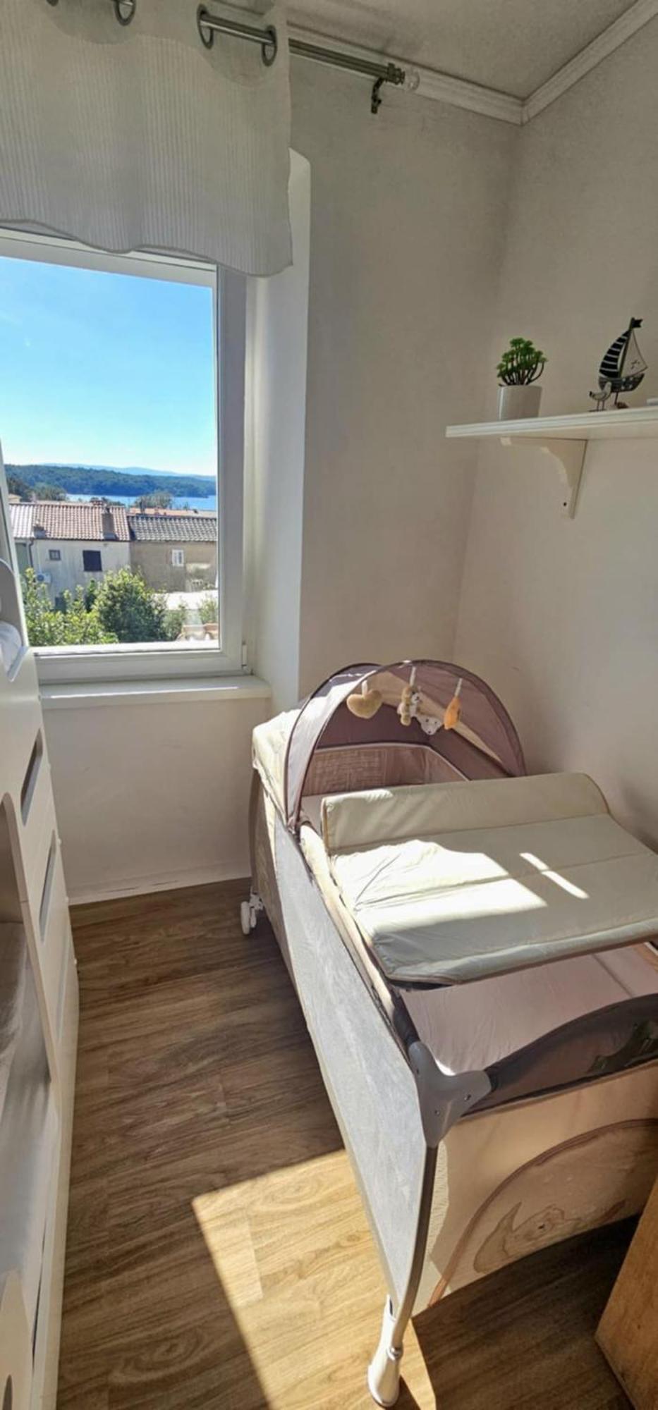 Holiday Place Veli Dvor - Vacation House With Private Garden In Old Town Punat Exterior foto